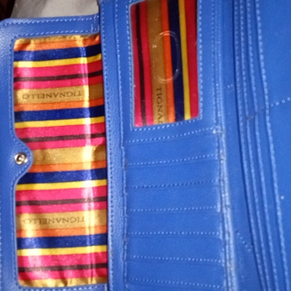 Tignanello genuine, leather wallet - Picture 5 of 11